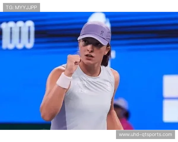 WTCC时尚红毯秀:网球明星与娱乐名人齐聚深圳