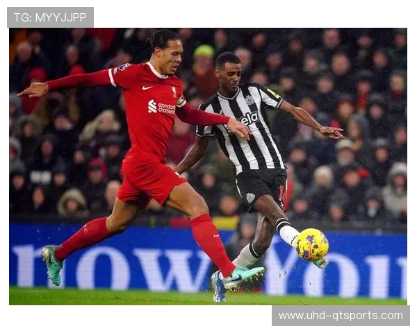 利物浦担忧伊萨克长期缺阵，斯洛特冬窗寻锋补强火力